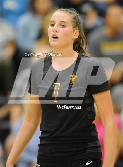 Thumbnail 3 in Esperanza @ Foothill photogallery.