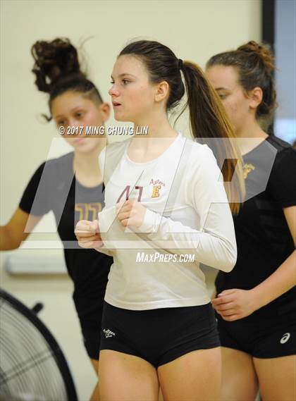 Thumbnail 3 in Esperanza @ Foothill photogallery.