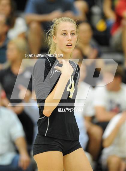 Thumbnail 3 in Esperanza @ Foothill photogallery.