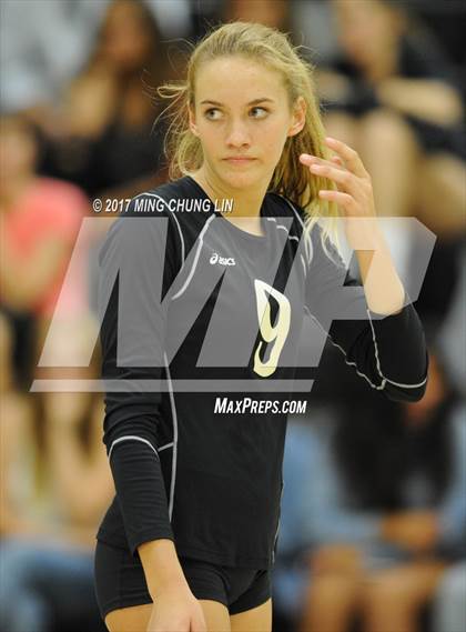 Thumbnail 3 in Esperanza @ Foothill photogallery.