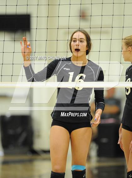 Thumbnail 2 in Esperanza @ Foothill photogallery.