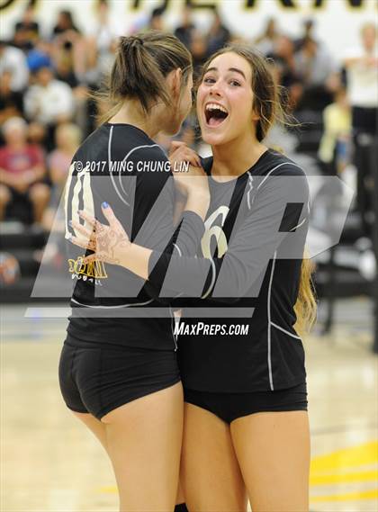 Thumbnail 3 in Esperanza @ Foothill photogallery.