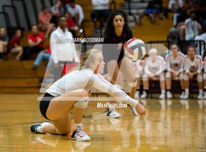 Thumbnail 1 in Seven Lakes @ Katy photogallery.
