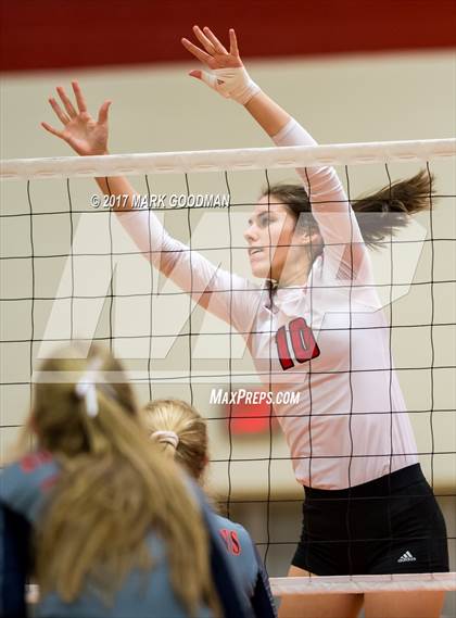 Thumbnail 3 in Seven Lakes @ Katy photogallery.