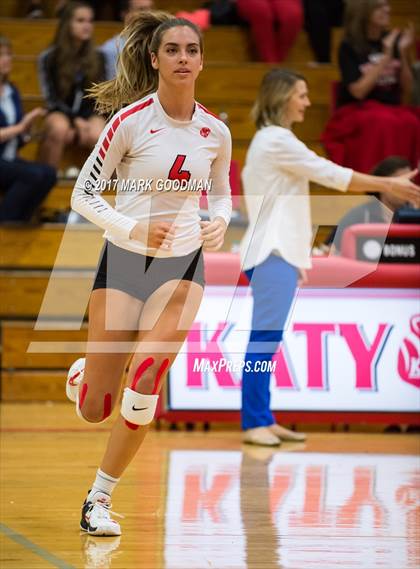Thumbnail 3 in Seven Lakes @ Katy photogallery.