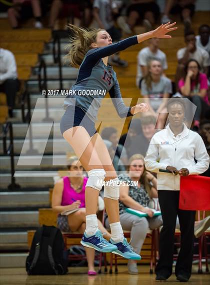 Thumbnail 2 in Seven Lakes @ Katy photogallery.