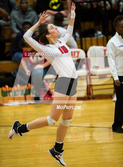 Thumbnail 1 in Seven Lakes @ Katy photogallery.