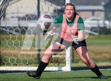 Thumbnail 2 in Caledonia @ Jenison photogallery.