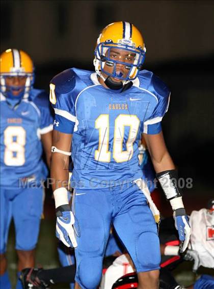 Thumbnail 1 in Verbum Dei vs. Harvard-Westlake photogallery.