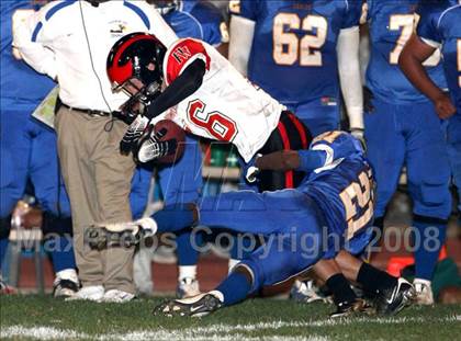 Thumbnail 1 in Verbum Dei vs. Harvard-Westlake photogallery.