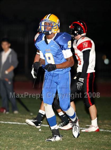 Thumbnail 2 in Verbum Dei vs. Harvard-Westlake photogallery.