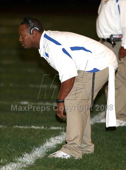 Thumbnail 2 in Verbum Dei vs. Harvard-Westlake photogallery.