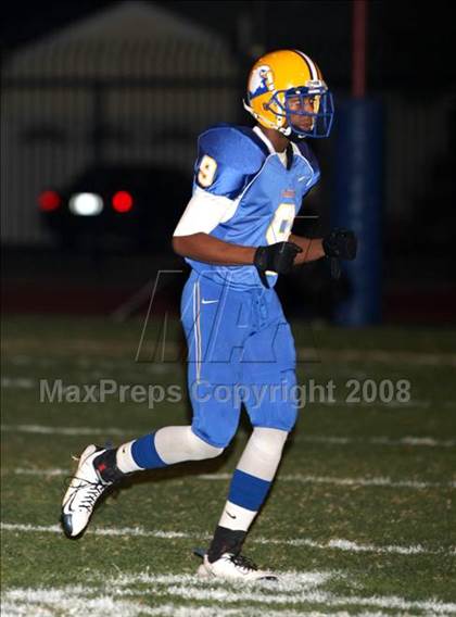 Thumbnail 2 in Verbum Dei vs. Harvard-Westlake photogallery.