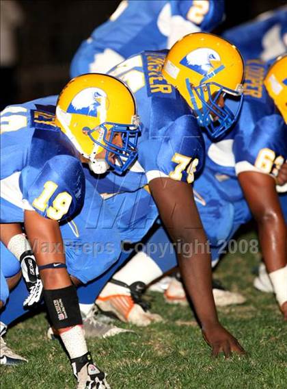 Thumbnail 1 in Verbum Dei vs. Harvard-Westlake photogallery.