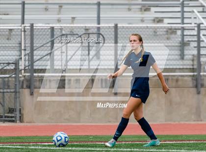 Thumbnail 1 in Oak Ridge vs. Folsom (CIF SJS D1 Final) photogallery.