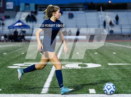 Thumbnail 1 in Oak Ridge vs. Folsom (CIF SJS D1 Final) photogallery.