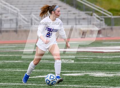 Thumbnail 2 in Oak Ridge vs. Folsom (CIF SJS D1 Final) photogallery.