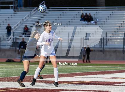 Thumbnail 3 in Oak Ridge vs. Folsom (CIF SJS D1 Final) photogallery.