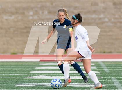 Thumbnail 2 in Oak Ridge vs. Folsom (CIF SJS D1 Final) photogallery.