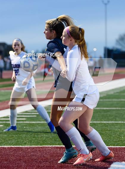 Thumbnail 1 in Oak Ridge vs. Folsom (CIF SJS D1 Final) photogallery.