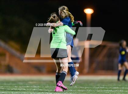 Thumbnail 2 in Oak Ridge vs. Folsom (CIF SJS D1 Final) photogallery.