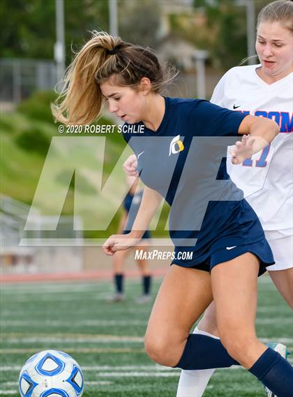 Thumbnail 3 in Oak Ridge vs. Folsom (CIF SJS D1 Final) photogallery.