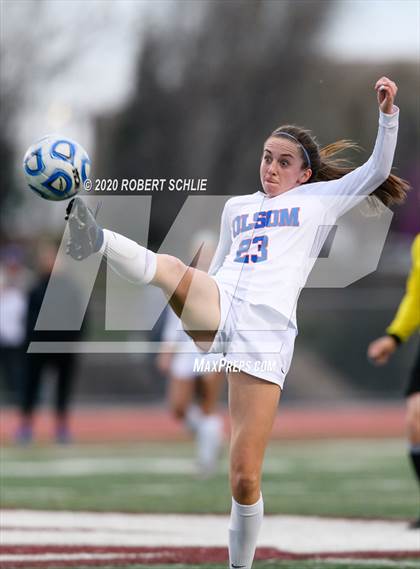 Thumbnail 3 in Oak Ridge vs. Folsom (CIF SJS D1 Final) photogallery.
