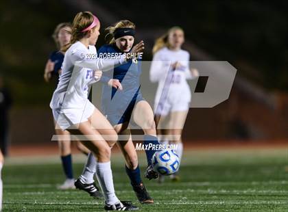 Thumbnail 3 in Oak Ridge vs. Folsom (CIF SJS D1 Final) photogallery.