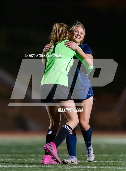 Thumbnail 1 in Oak Ridge vs. Folsom (CIF SJS D1 Final) photogallery.