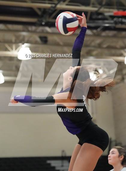 Thumbnail 1 in Tomball Memorial @ College Station photogallery.