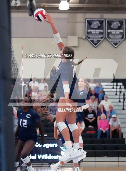 Thumbnail 1 in Tomball Memorial @ College Station photogallery.