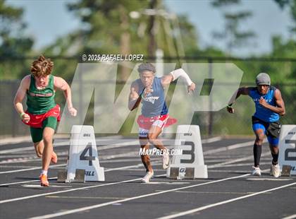 Thumbnail 2 in UIL 6A Track & Field Area 13&14 (300M Hurdles) photogallery.
