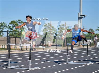 Thumbnail 1 in UIL 6A Track & Field Area 13&14 (300M Hurdles) photogallery.
