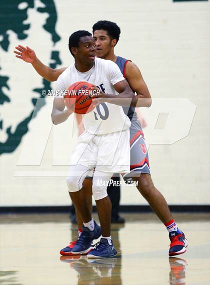 Thumbnail 3 in Tempe vs. Scottsdale Christian Academy (Holiday Invitational Tournament) photogallery.