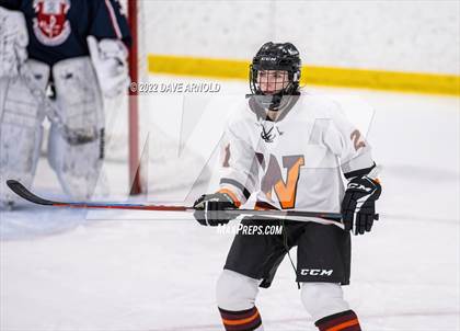 Thumbnail 3 in Central Catholic vs Wayland/Weston photogallery.
