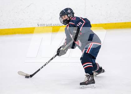 Thumbnail 3 in Central Catholic vs Wayland/Weston photogallery.