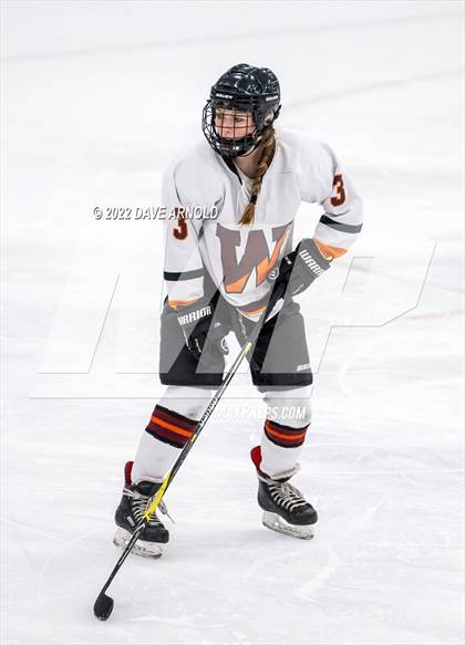 Thumbnail 3 in Central Catholic vs Wayland/Weston photogallery.