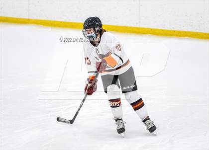 Thumbnail 1 in Central Catholic vs Wayland/Weston photogallery.