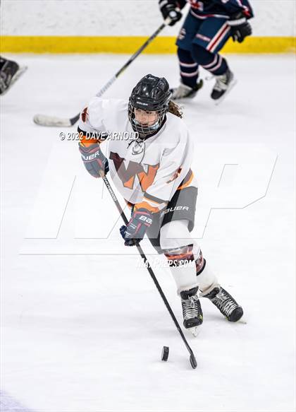 Thumbnail 3 in Central Catholic vs Wayland/Weston photogallery.