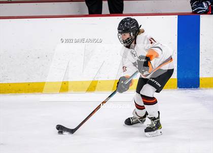 Thumbnail 2 in Central Catholic vs Wayland/Weston photogallery.