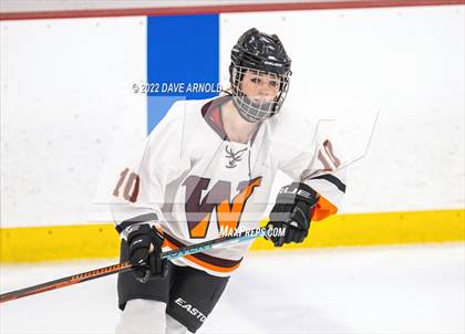 Thumbnail 1 in Central Catholic vs Wayland/Weston photogallery.