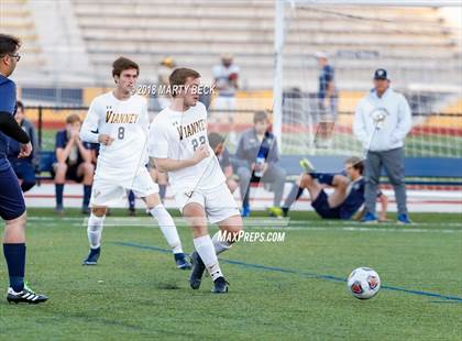 Thumbnail 3 in Vianney @ Helias photogallery.