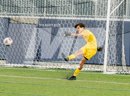 Thumbnail 1 in Vianney @ Helias photogallery.
