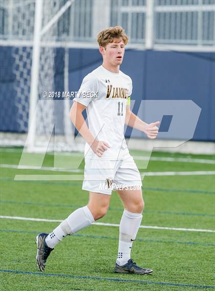 Thumbnail 3 in Vianney @ Helias photogallery.