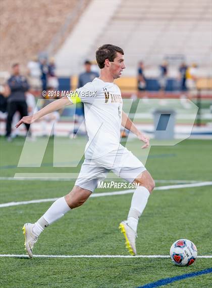 Thumbnail 3 in Vianney @ Helias photogallery.
