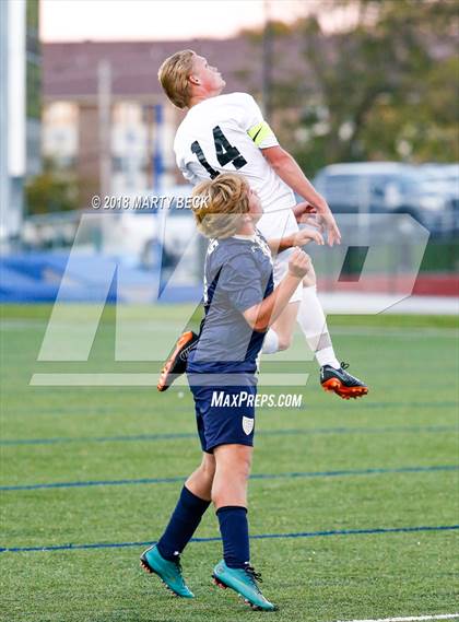 Thumbnail 2 in Vianney @ Helias photogallery.
