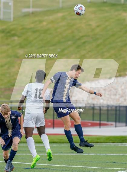 Thumbnail 2 in Vianney @ Helias photogallery.
