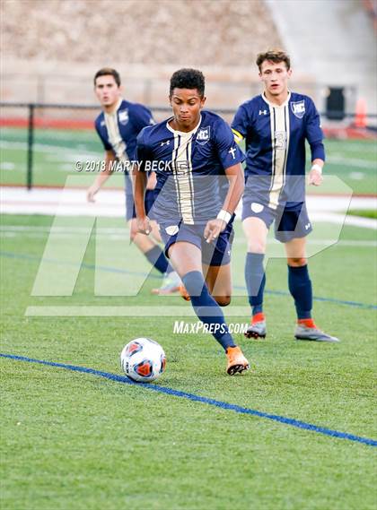 Thumbnail 1 in Vianney @ Helias photogallery.