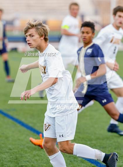 Thumbnail 2 in Vianney @ Helias photogallery.