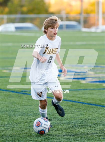 Thumbnail 1 in Vianney @ Helias photogallery.